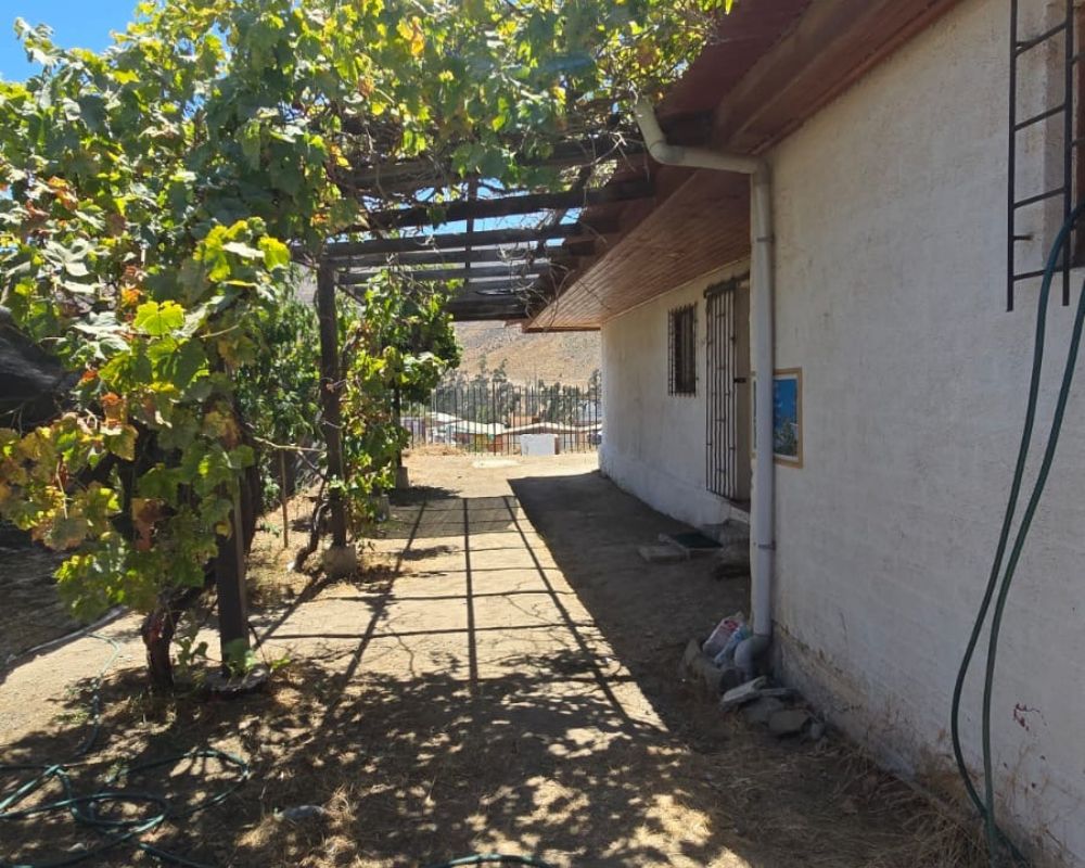 CASA UBICADA EN CANELA ALTA, SECTOR MANGA UNO