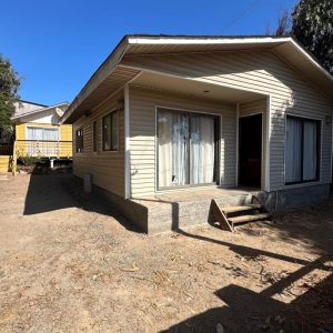 SE VENDE PROPIEDAD CON DOS CASAS EN PICHIDANGUI